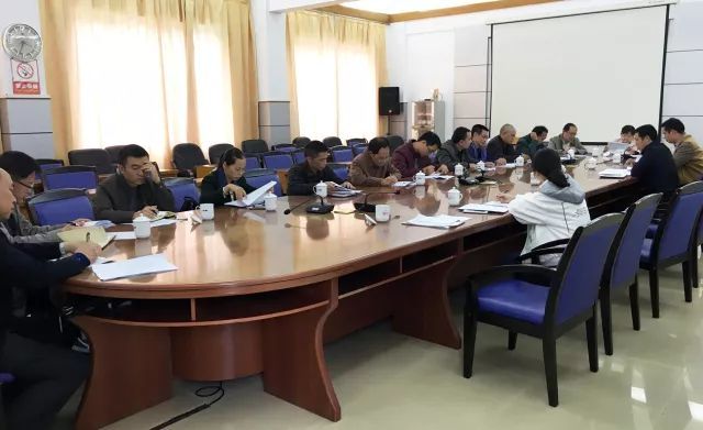 5c1cb551974b3.jpg 2.jpg